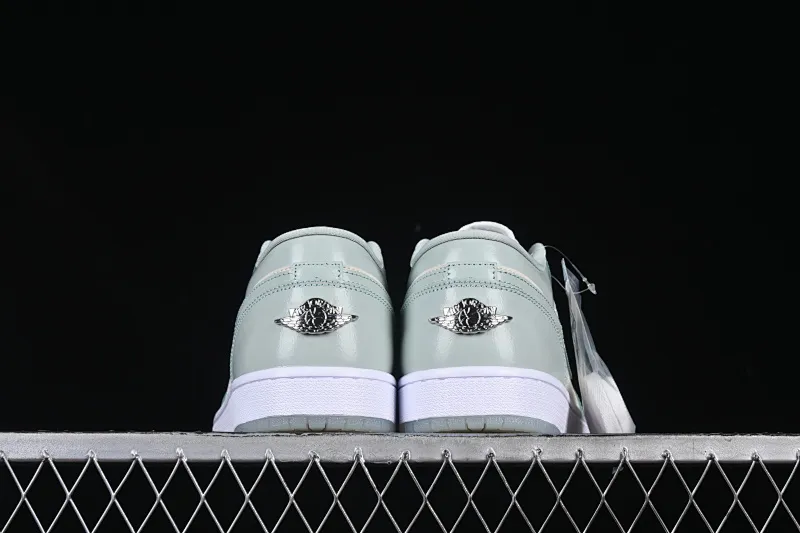 All categories Air Jordan Jordan series basketball shoes Air Jordan 1 Low Air Jordan 1 Low AJ1 Joe 1 amber green low-top cultural and casual sneakers HF4078-100